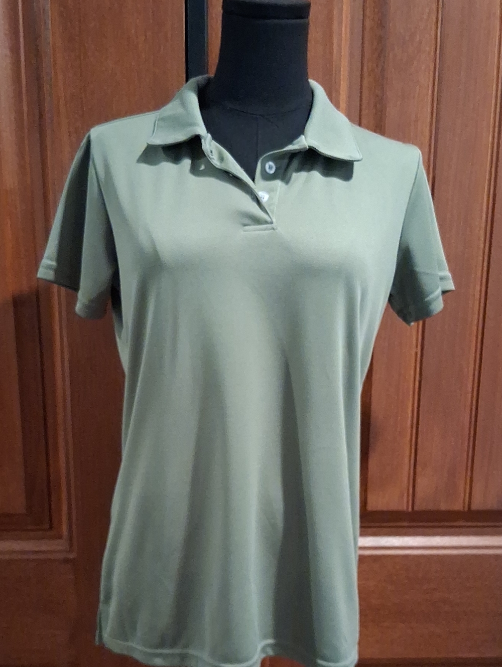 Women's Short-Sleeve Polo Tee in Olive